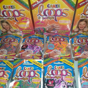 CRAZE LOOPS LOOM - BLINDBAGS - &Sigma;&Epsilon; DISPLAY (12 &tau;&epsilon;&mu;ά&chi;&iota;&alpha;)