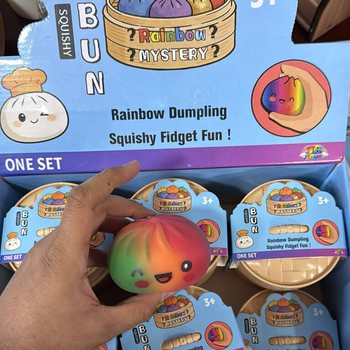 RAGE - RAINBOW Squishy Bun Dumplings &Mu;&Epsilon;&Gamma;&Alpha;&Lambda;&Alpha; (8.5 x 8.5 x 4.8 Cm) - Viral 2026 Fidget Toy (12&tau;&mu;&chi;.)