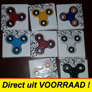 FIDGET SPINNERS (20 &tau;&epsilon;&mu;.)