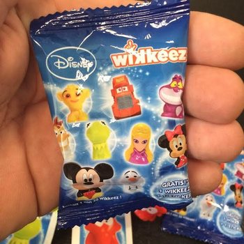 300 &Phi;&iota;&gamma;&omicron;ύ&rho;&epsilon;&sigmaf; DISNEY WIKKEEZZ + &Alpha;&upsilon;&tau;&omicron;&kappa;ό&lambda;&lambda;&eta;&tau;&omicron; &sigma;&epsilon; Blindbag