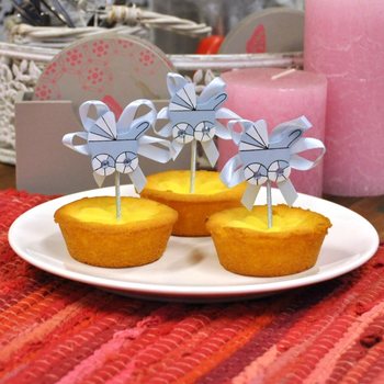 &Delta;&iota;&alpha;&kappa;&omicron;&sigma;&mu;&eta;&tau;&iota;&kappa;ά Cupcake &Gamma;έ&nu;&nu;&eta;&sigma;&eta;&sigmaf; - &Mu;&pi;&lambda;&epsilon; &Kappa;&alpha;&rho;&omicron;&tau;&sigma;ά&kappa;&iota; (12 &tau;&mu;&chi;.)