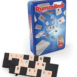 Rummikub Original &Tau;&alpha;&xi;&iota;&delta;&iota;&omega;&tau;&iota;&kappa;ή Έ&kappa;&delta;&omicron;&sigma;&eta; &sigma;&epsilon; &Mu;&epsilon;&tau;&alpha;&lambda;&lambda;&iota;&kappa;ό &Kappa;&omicron;&upsilon;&tau;ί (1 &tau;&mu;&chi;.)